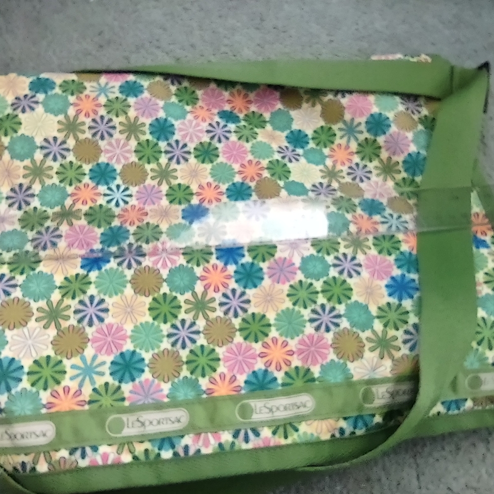 LeSportsac Floral Messenger Bag, Like New - Picture 3 of 6